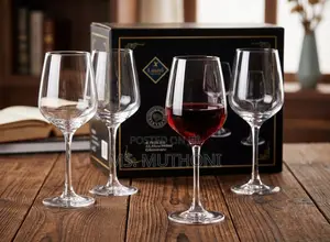 6 PCs Classic Design, Premium Quality Wine Glasses