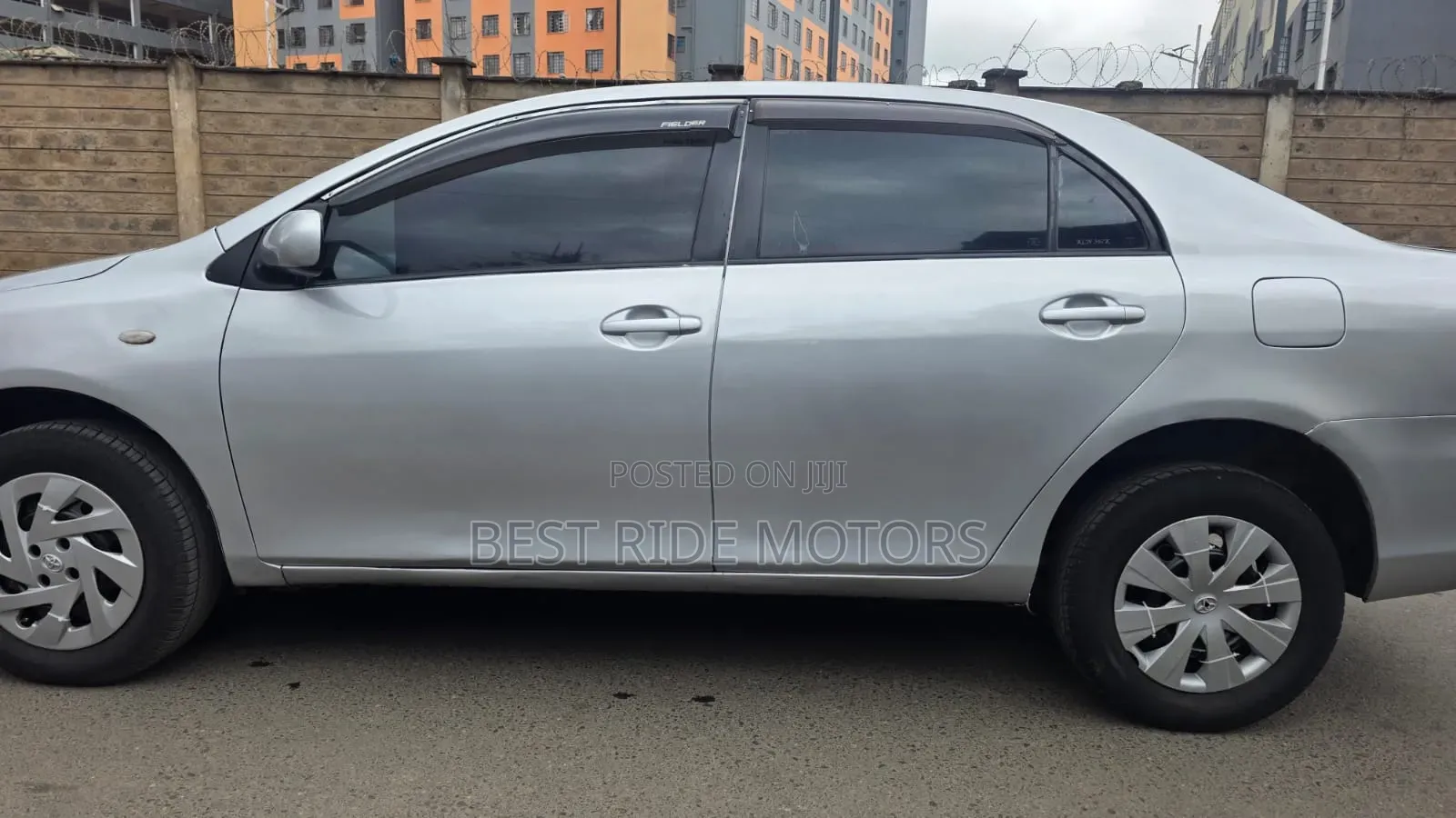 Toyota Axio 1.5 X 2WD 2011 Silver