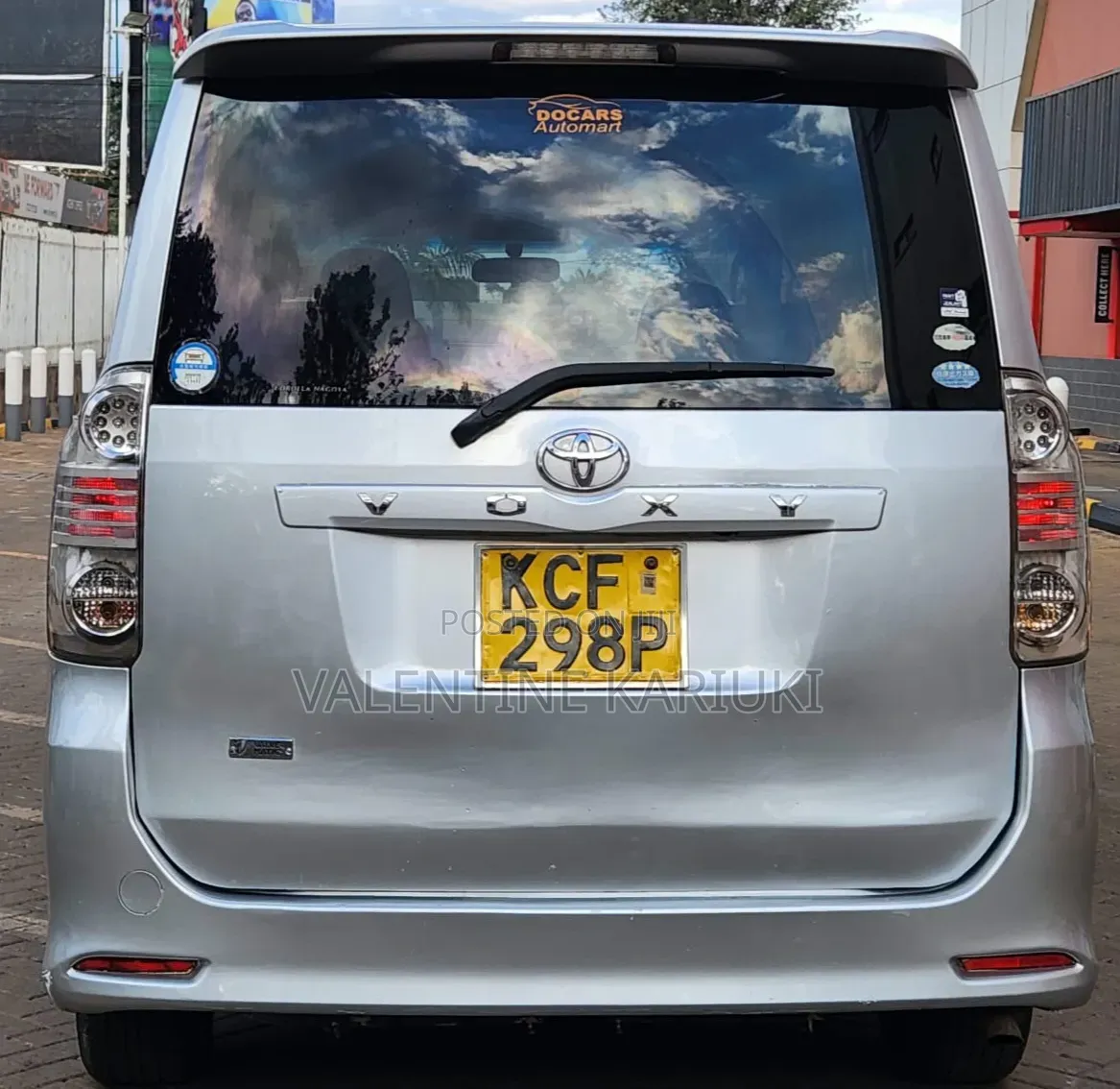 Toyota Voxy 2008 Silver