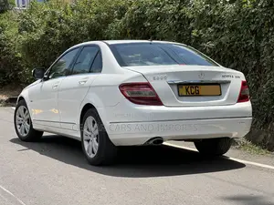 Mercedes-Benz C200 2008 White