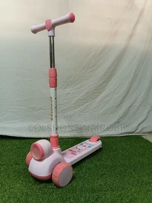 Kids 3-Wheel Kick Scooter With Adjustable Handlebar