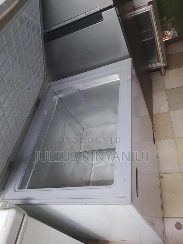 Westpoint Deep Freezer - thumbnail 2