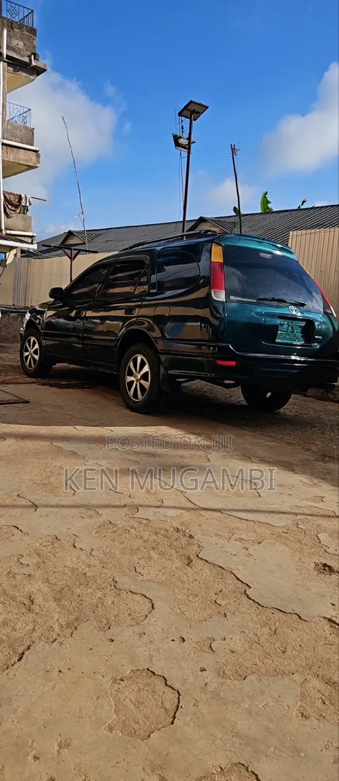 Toyota Carib 2002 Green