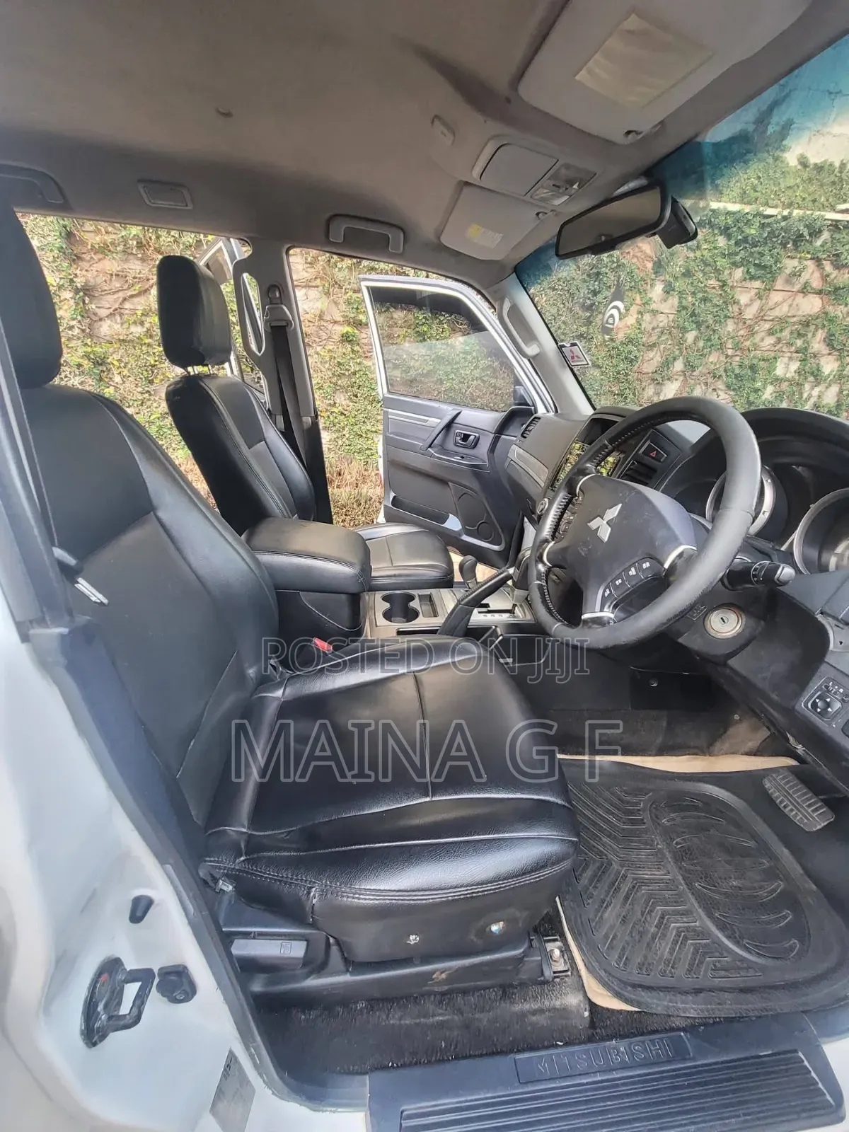 Mitsubishi Pajero 3.2 Di-Dc GLS 2011 White
