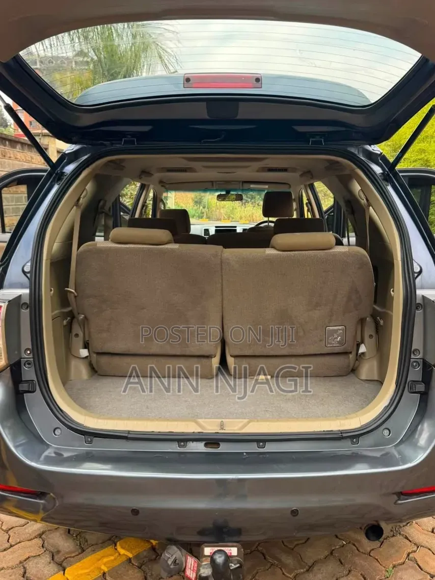 Toyota Fortuner 2013 Blue