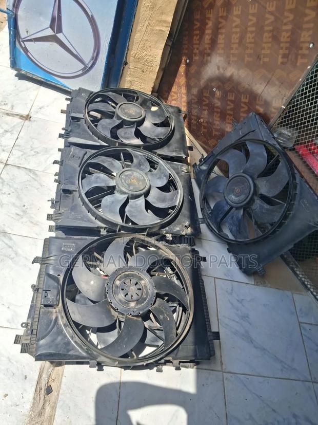 W203 Radiator Fan - thumbnail 2