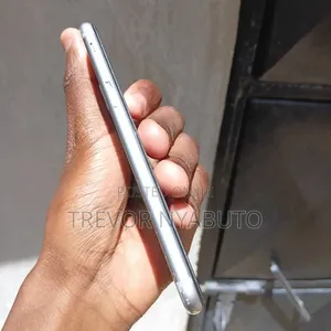 Apple iPhone 6s 16 GB Silver