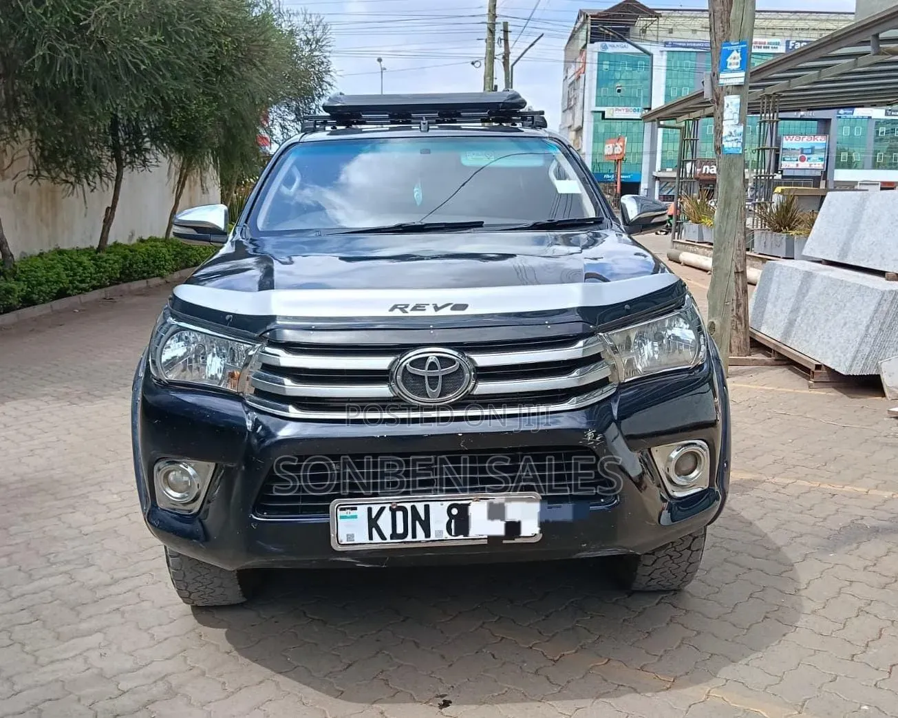 Toyota Hilux Revo Double Cab Deisel 2.4 AWD 2017 Black