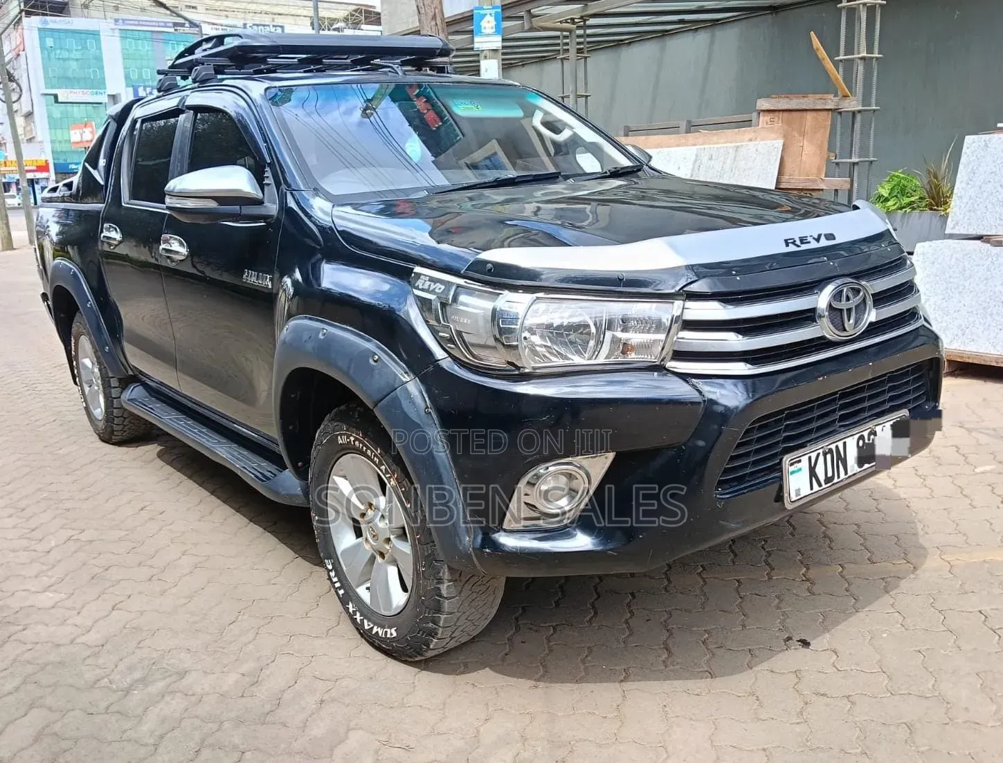 Toyota Hilux Revo Double Cab Deisel 2.4 AWD 2017 Black