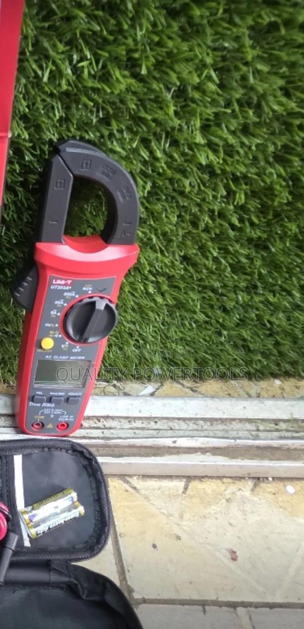 Uni-T Clamp Meter UT202A-accurate