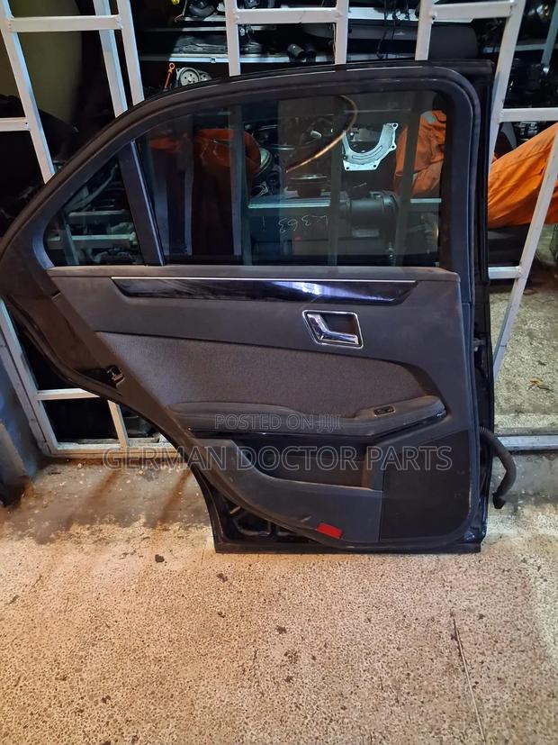 W204 Doors - main view