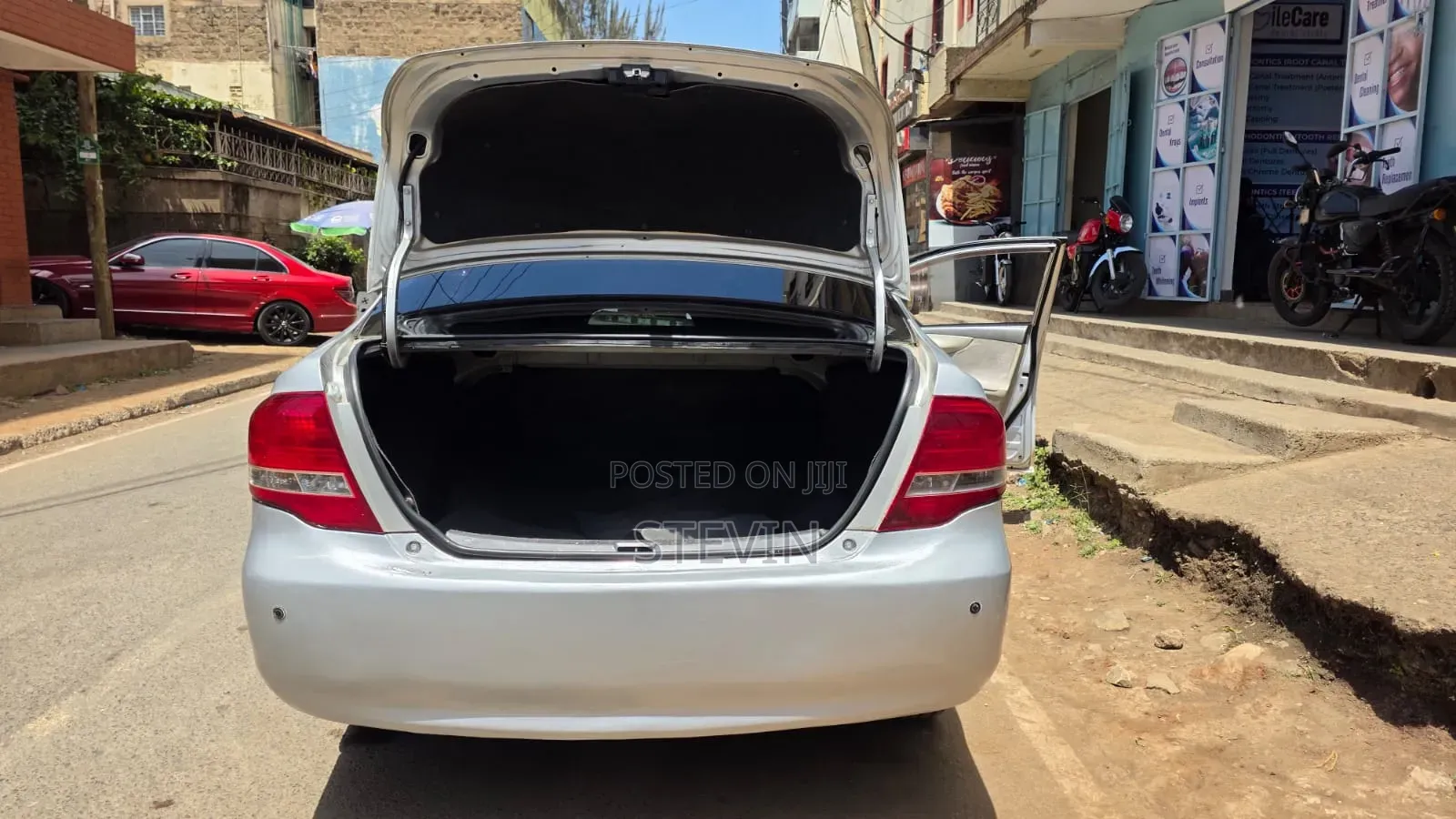 Toyota Axio 2011 Silver