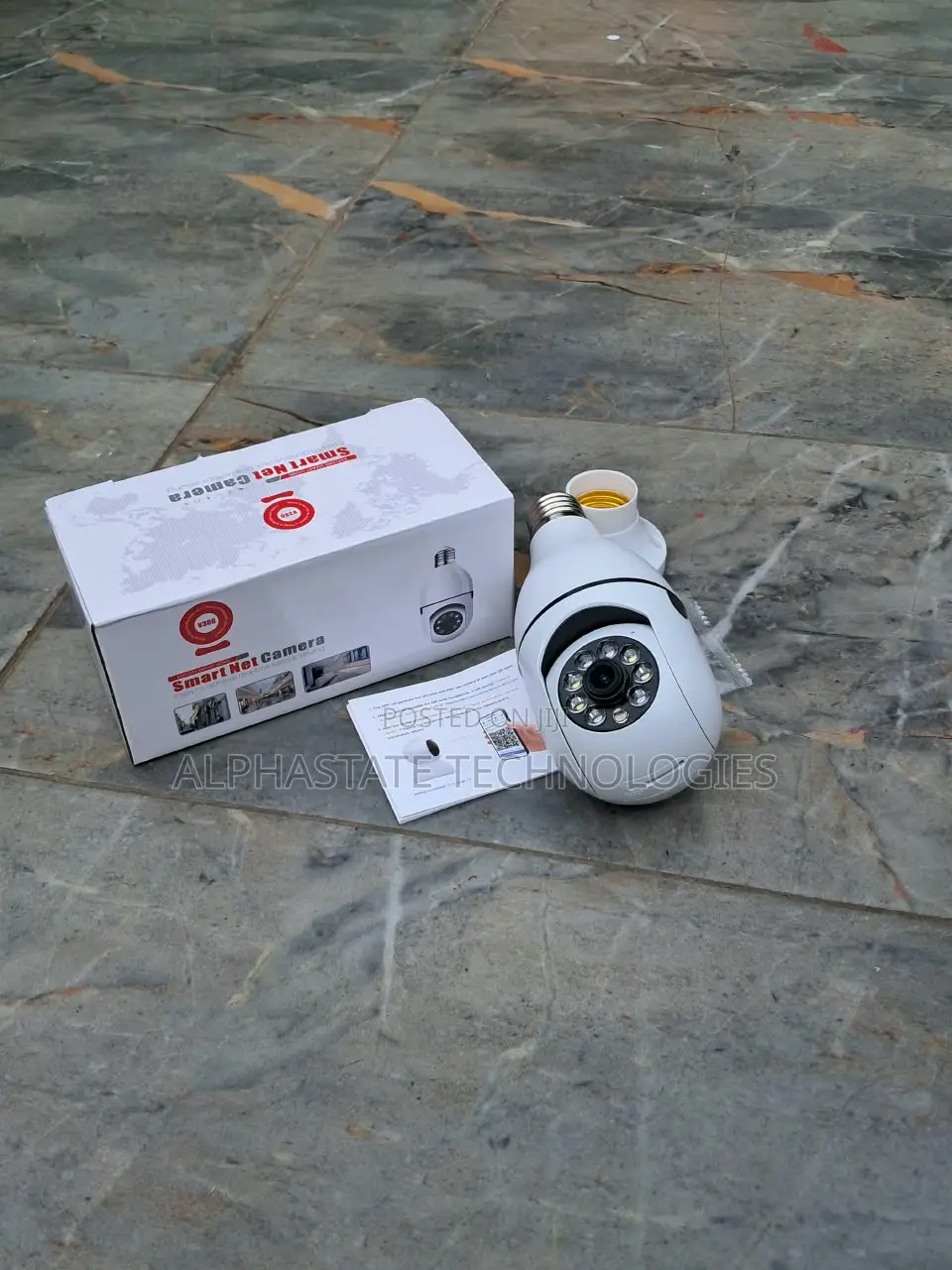 Wireless Bulb CCTV Camera With 360 Degree Rotation