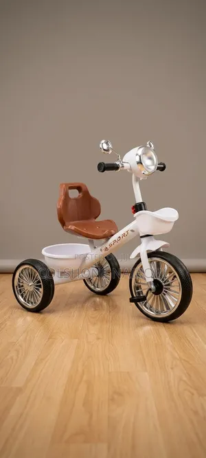 Tricycle Ride-on Toy With Front & Rear Storage Baskets(Ages 2–5 Years)