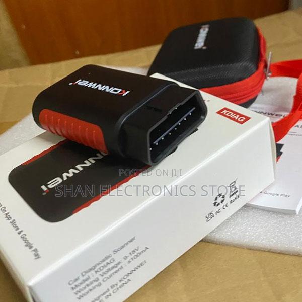 KDIAG Konnwei OBD2 Bluetooth Reader for Vehicle Engine Diagnostics - main view