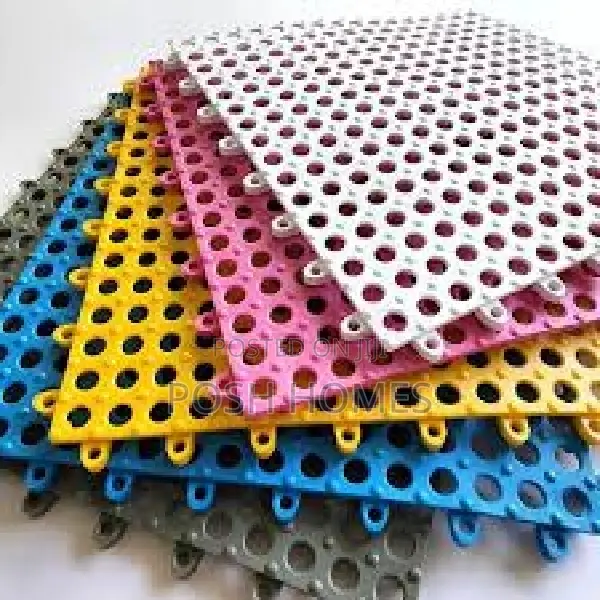 Heavy-Duty Slip-Resistant Bath Tiles