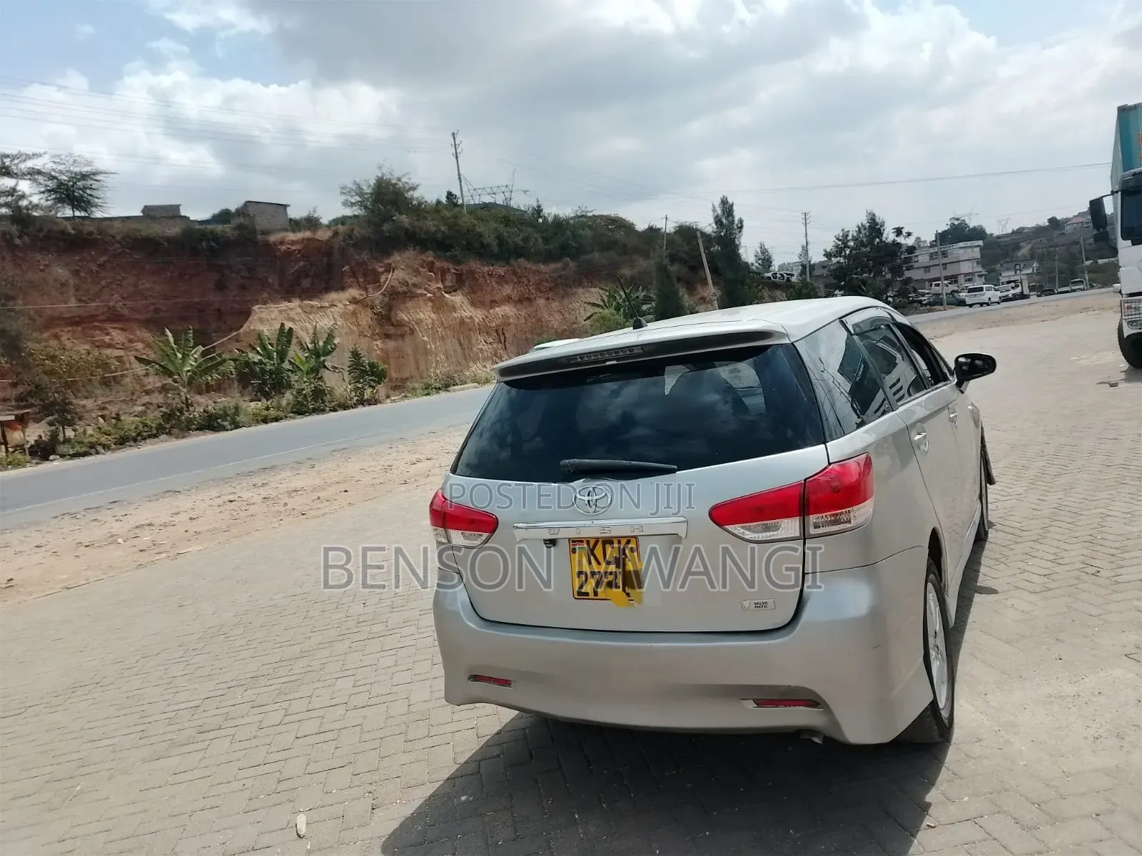 Toyota Wish 2010 Silver