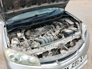 Toyota Wish 2010 Silver