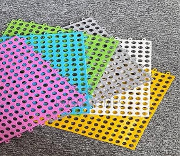 All-Weather Drainage Interlocking Mats - thumbnail 2