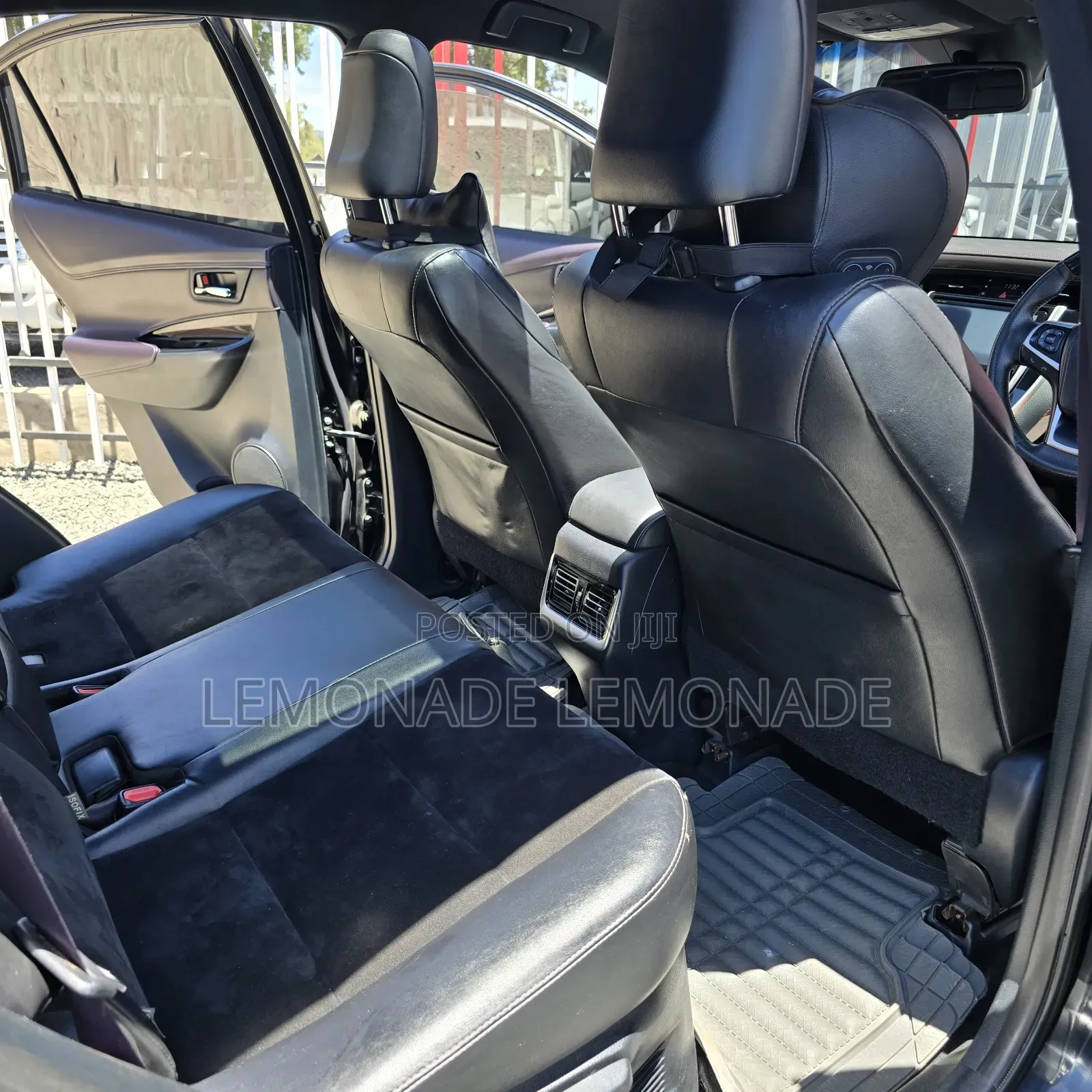 Toyota Harrier 2.0 2015 Black
