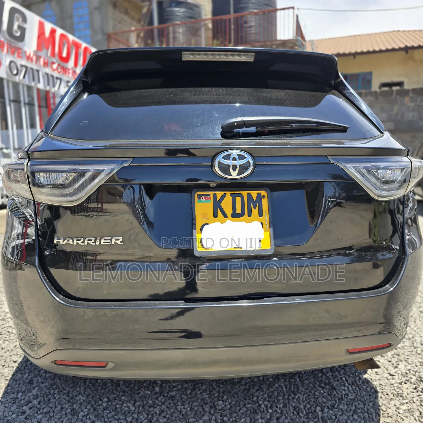 Toyota Harrier 2.0 2015 Black