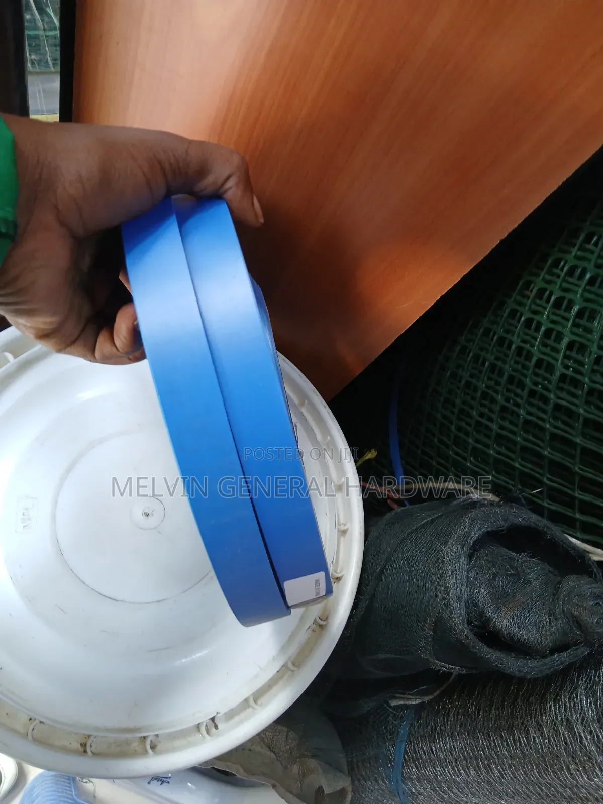 Blue Lipping 100m