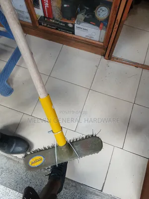 Scrubbing Bassy Brush