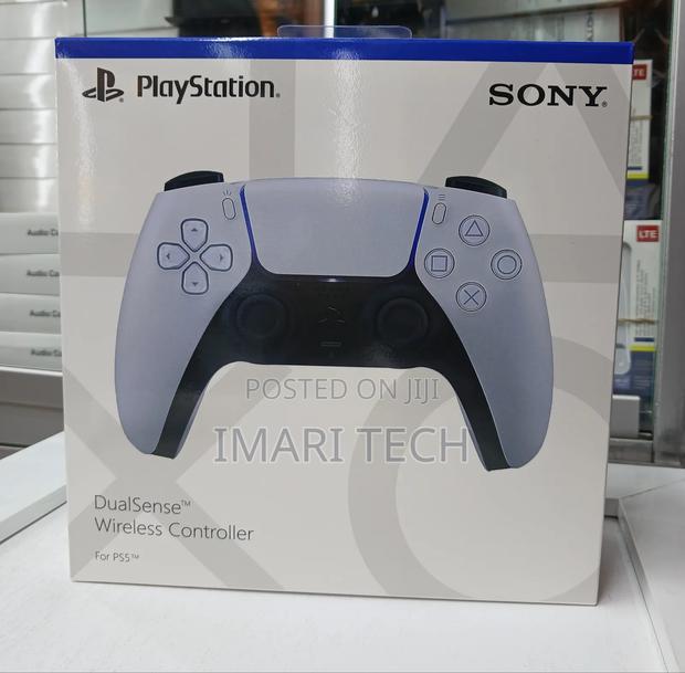 Sony DualSense (PS5) Wireless Controller - main view