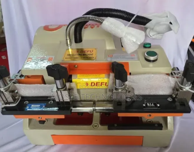 DEFU 100E1 Electric Key Cutting and Duplication Machine