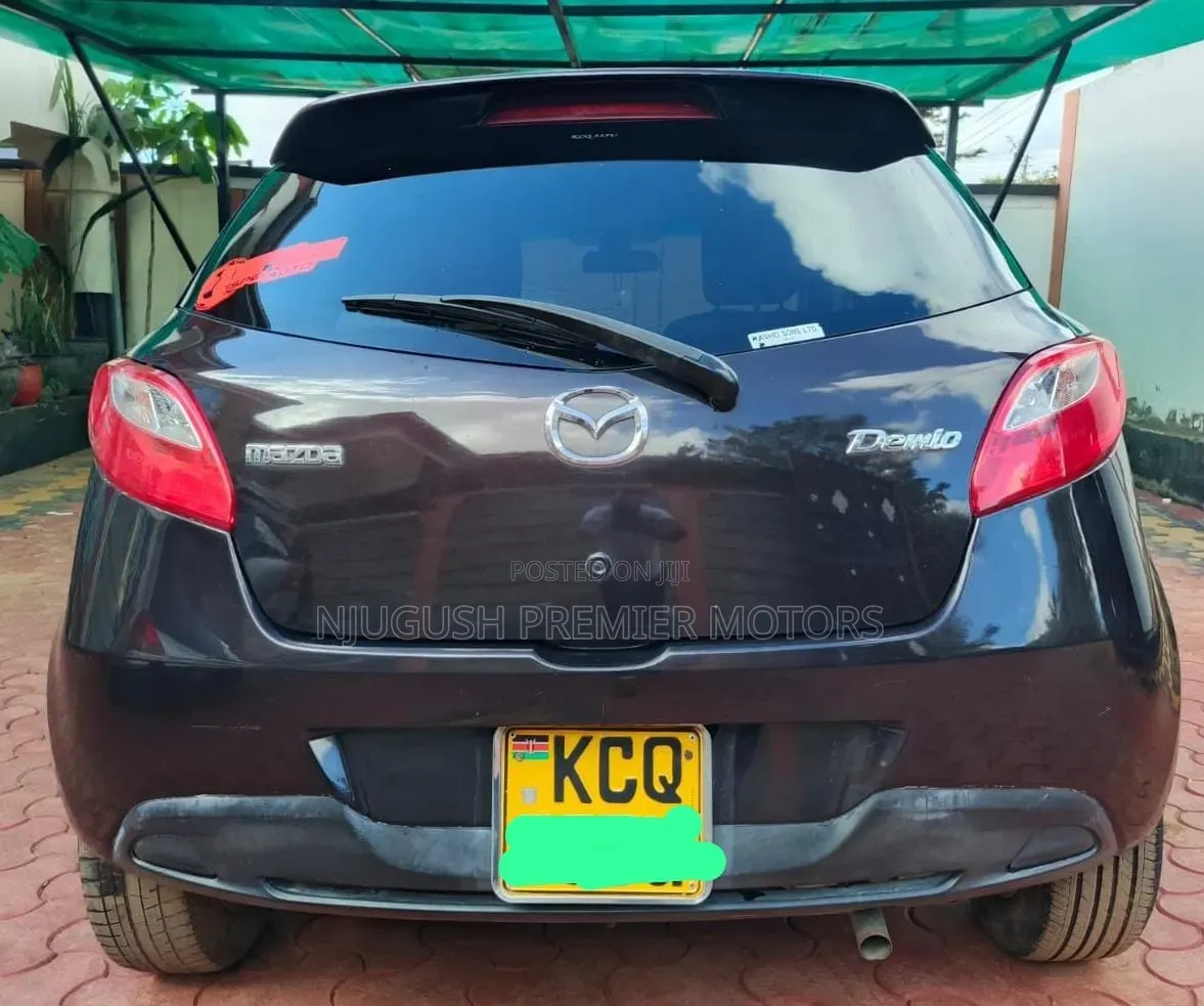 Mazda Demio 2011 Brown
