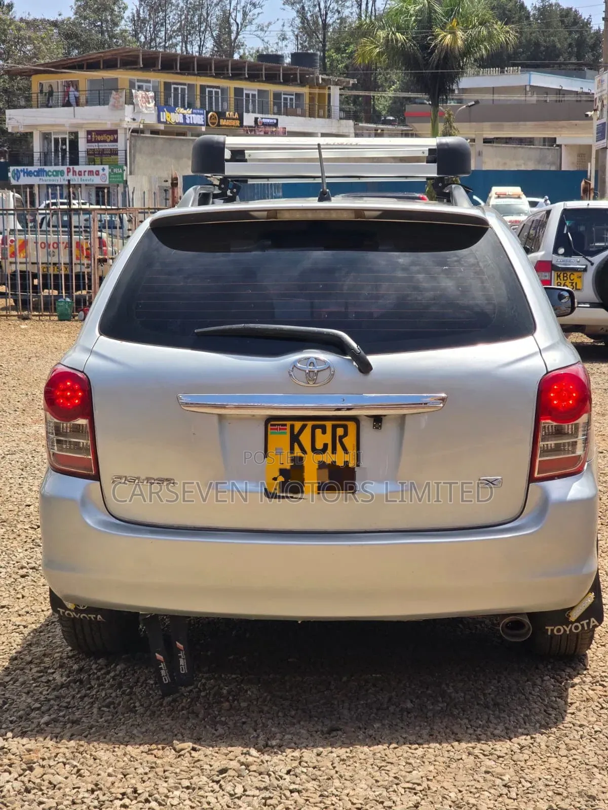 Toyota Corolla Fielder 2011 Silver
