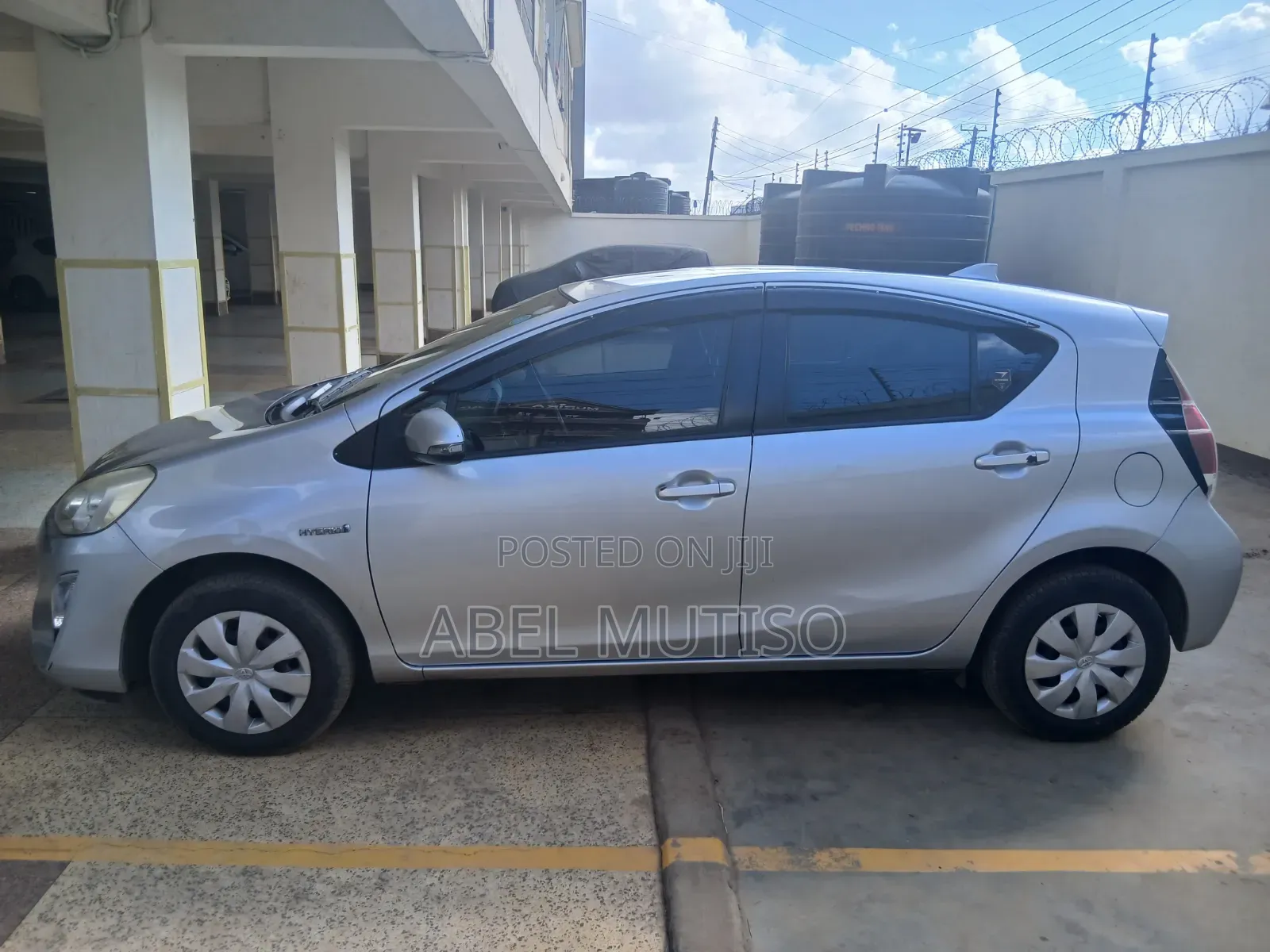 Toyota Aqua 2015 Silver