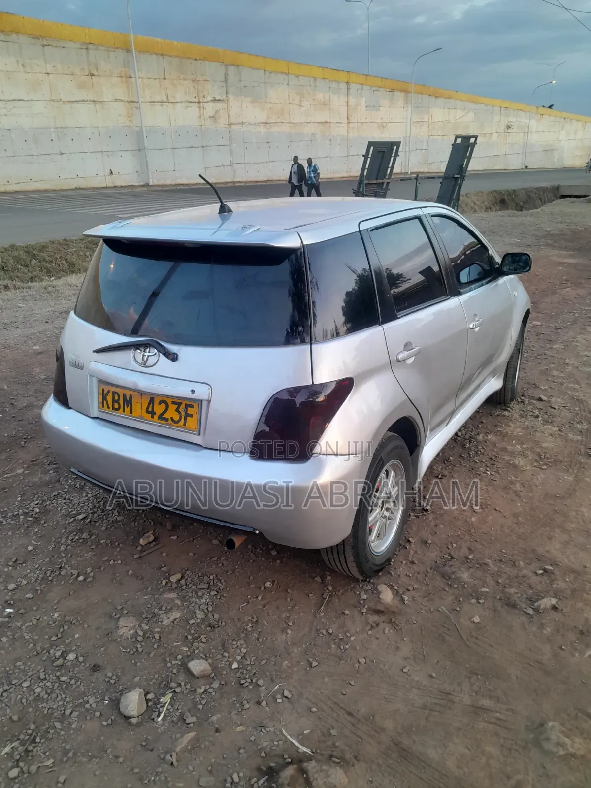 Toyota IST 2003 Silver