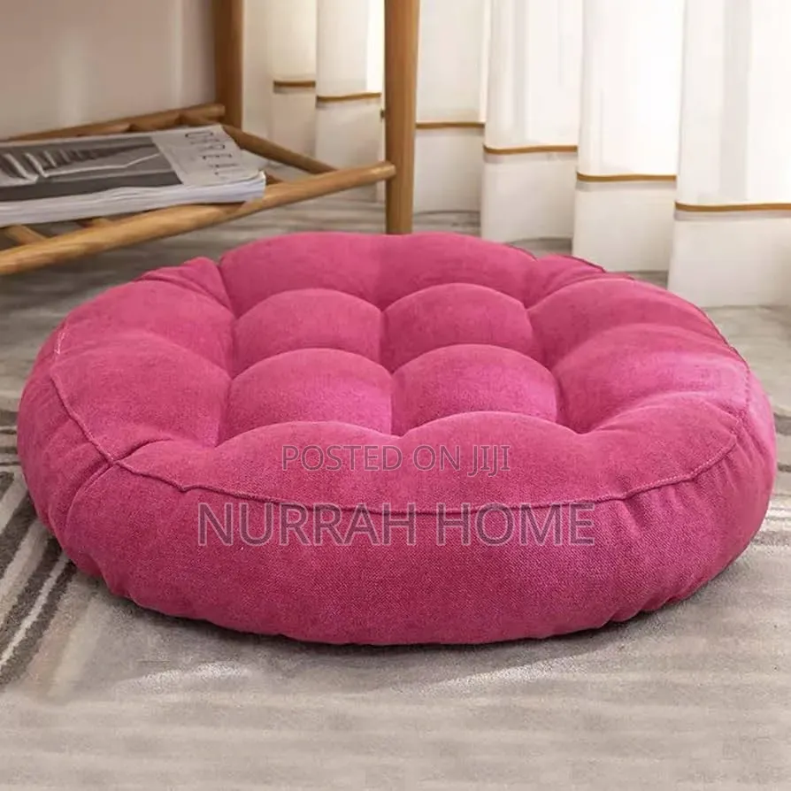  Floor Pillow for Your Reading Corner! 