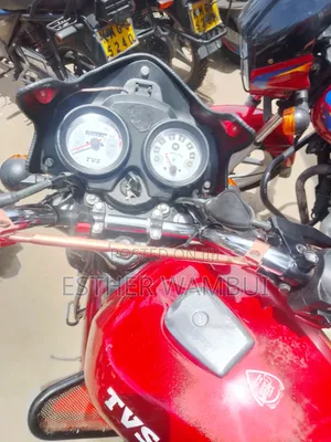 TVS HLX Plus ES 2024 Red
