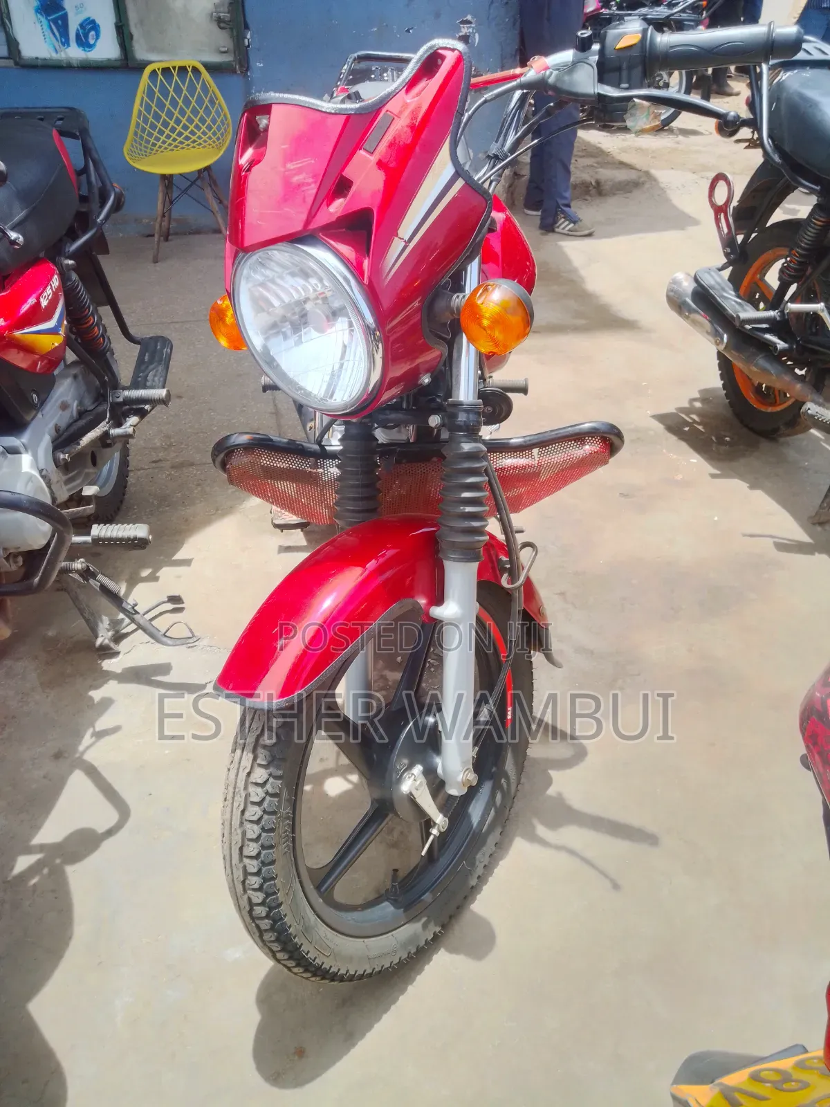 TVS HLX Plus ES 2024 Red
