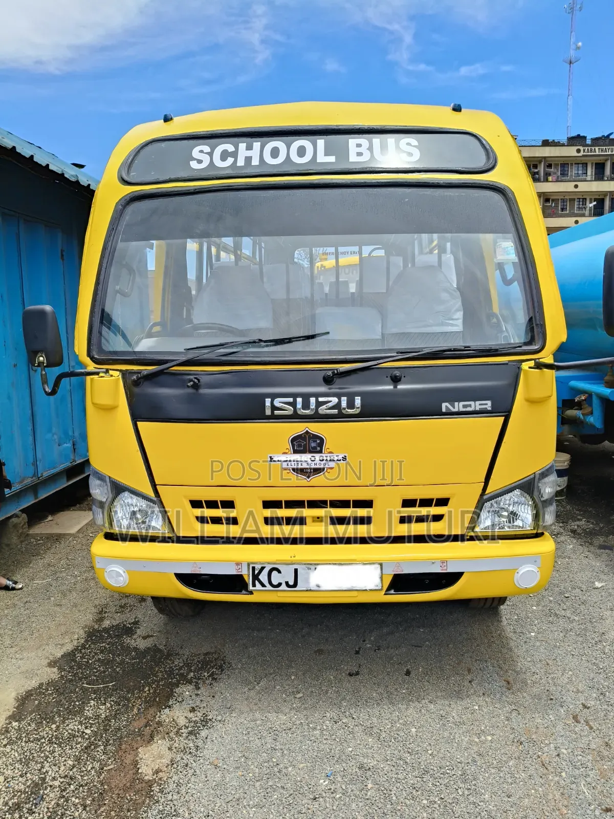 Isuzu NQR 2016 Yellow