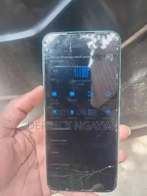 Tecno Spark 8C 64 GB Blue