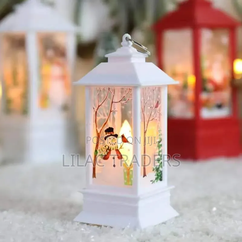 Battery-Powered LED Christmas Lantern Bli