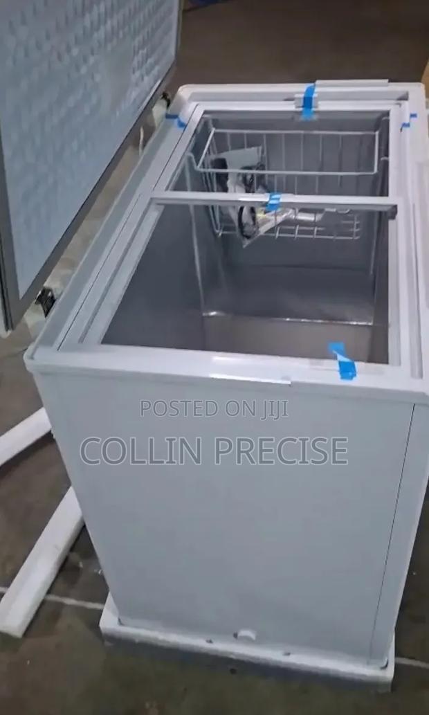 158L Solar Freezer - thumbnail 2