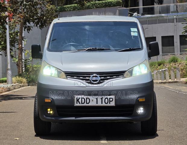 Nissan NV200 2014 Silver
