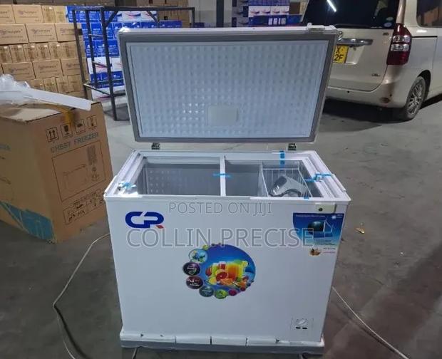 208L Chest Freezer - main view