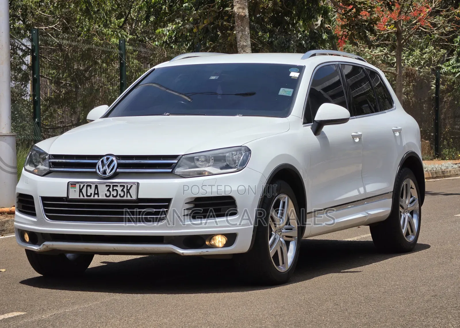 Volkswagen Touareg 2014 White