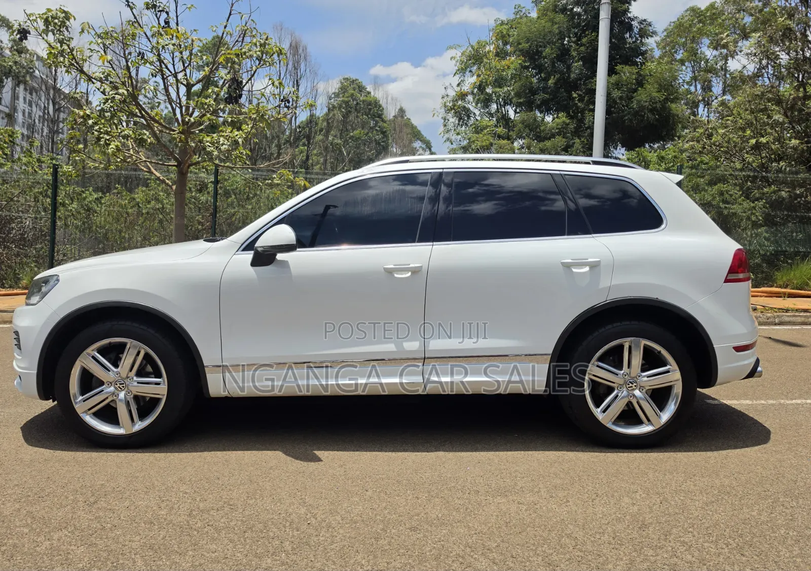 Volkswagen Touareg 2014 White