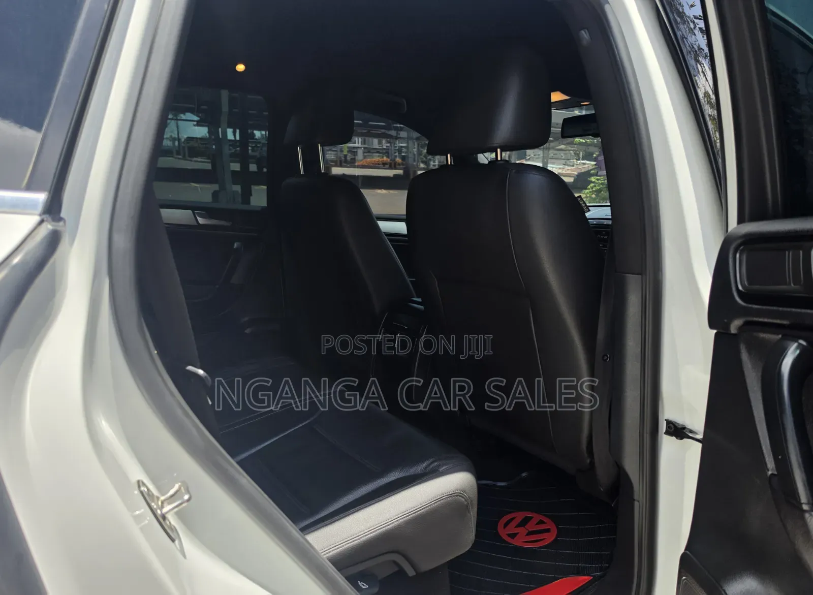 Volkswagen Touareg 2014 White