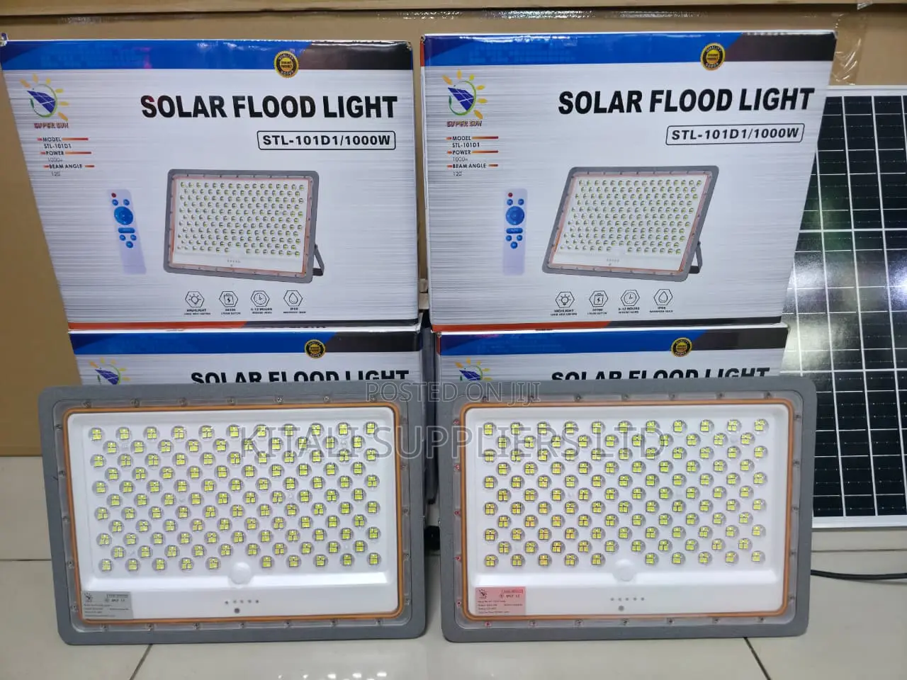Super Sun 1000W Solar Flood Light (STL-101D1) – Super Bright!