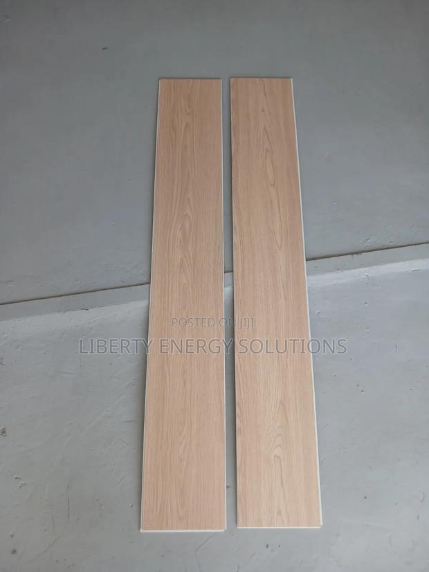 Light Wood-Grain Flooring Planks - thumbnail 2