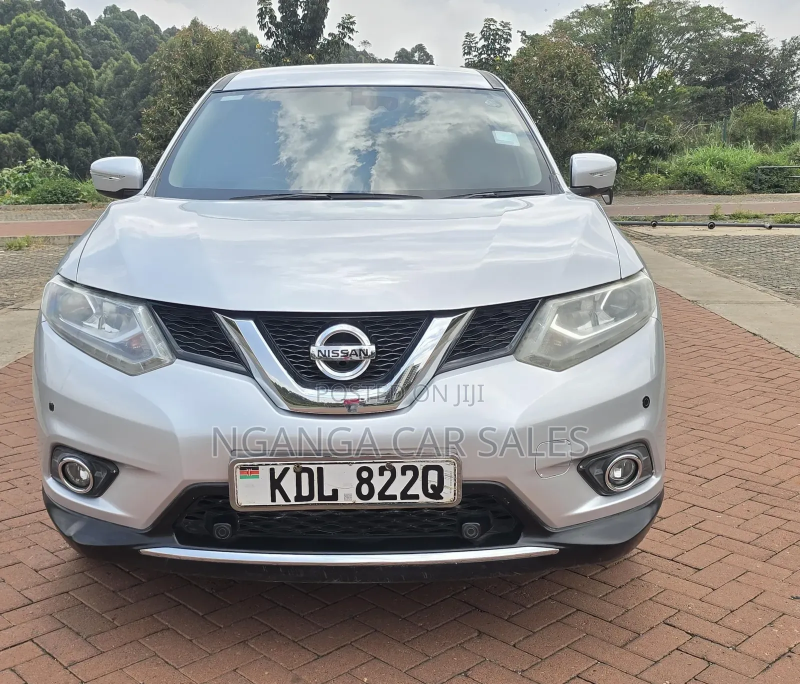 Nissan X-Trail 2016 Silver