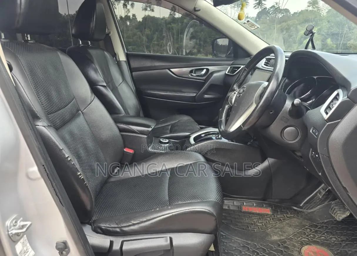 Nissan X-Trail 2016 Silver