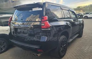 Toyota Land Cruiser Prado 2.8 2020 Black